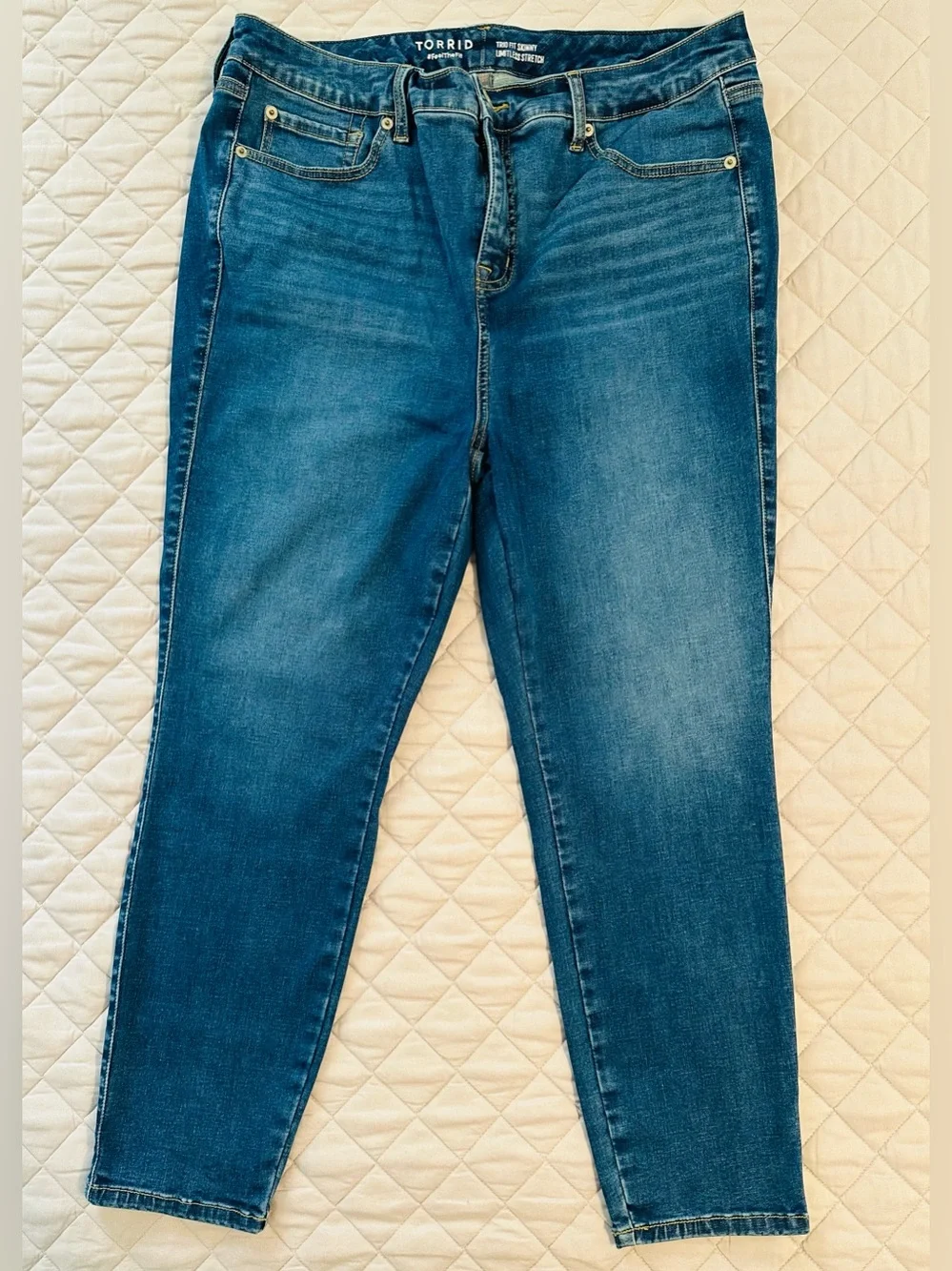 Torrid Trio High-Rise Blue Skinny Jeans Plus Size 16-20